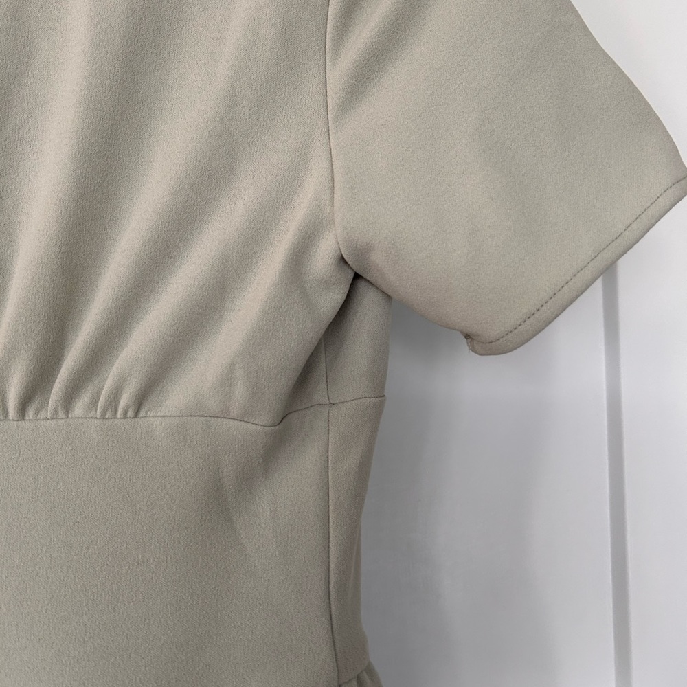 Jessakae sage green folklore button dress - Picture 6 of 9